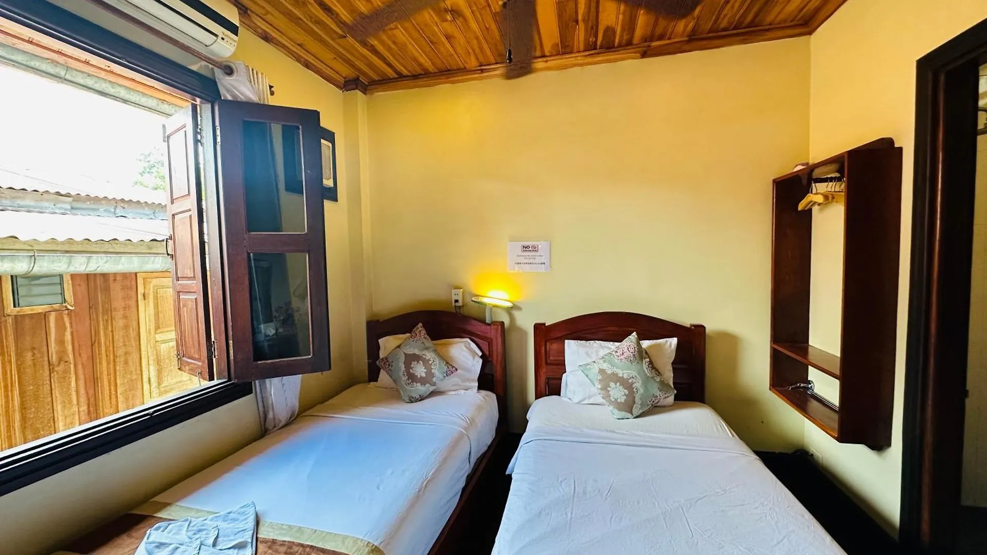 Anisa Mekong Riverside Villa Luang Prabang