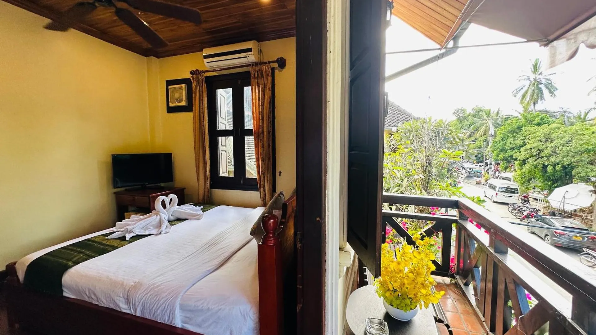 Hotel Anisa Mekong Riverside Villa Luang Prabang