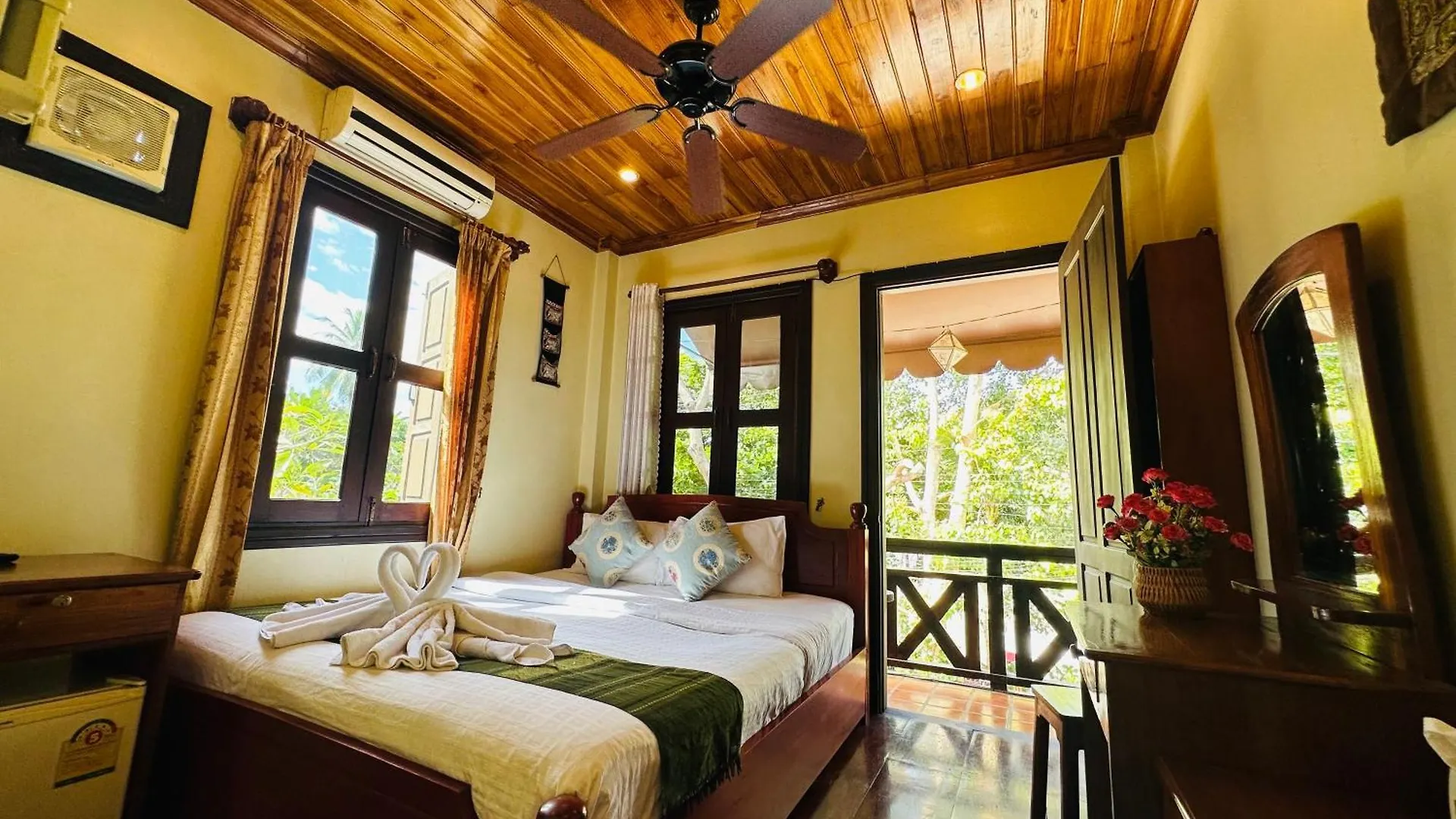 Hotel Anisa Mekong Riverside Villa Luang Prabang