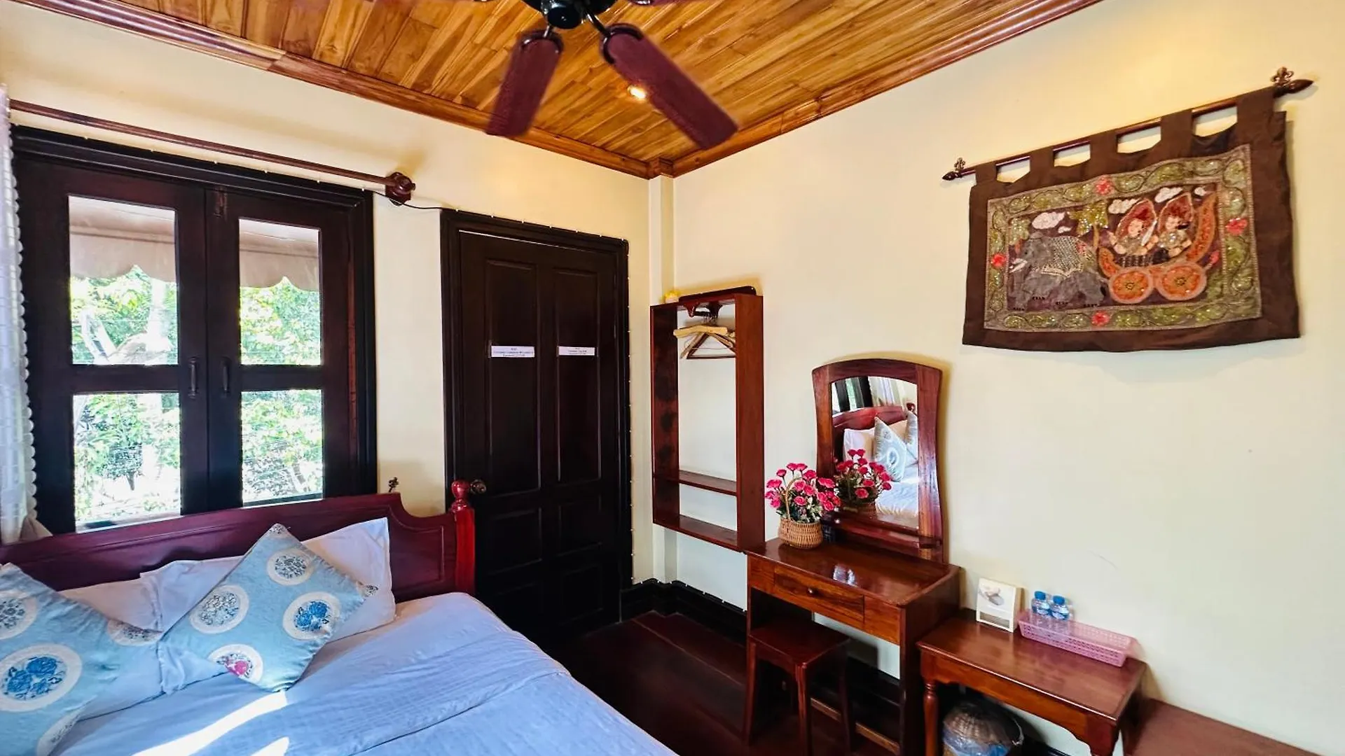Hotel Anisa Mekong Riverside Villa Luang Prabang