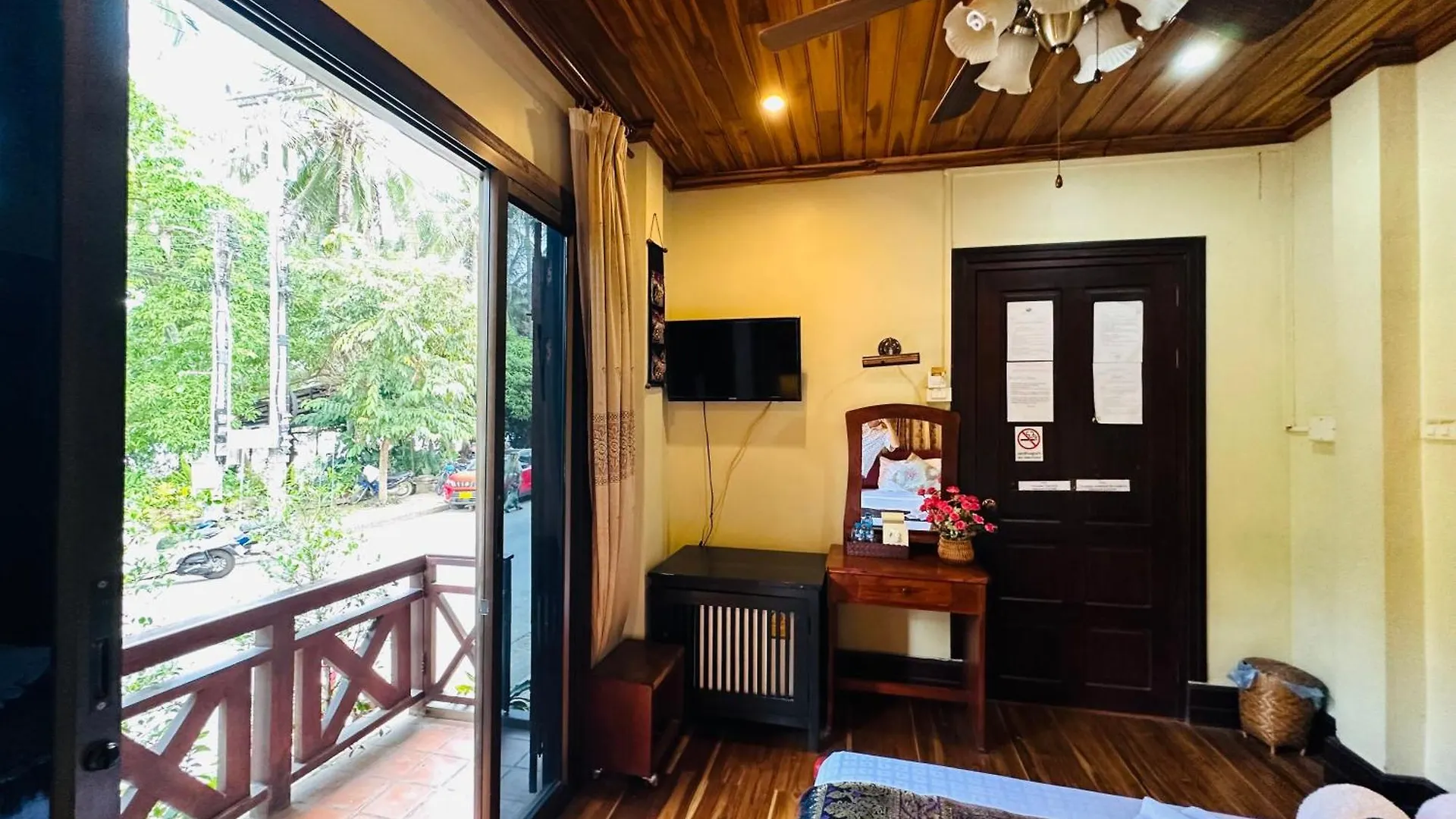 Anisa Mekong Riverside Villa Luang Prabang